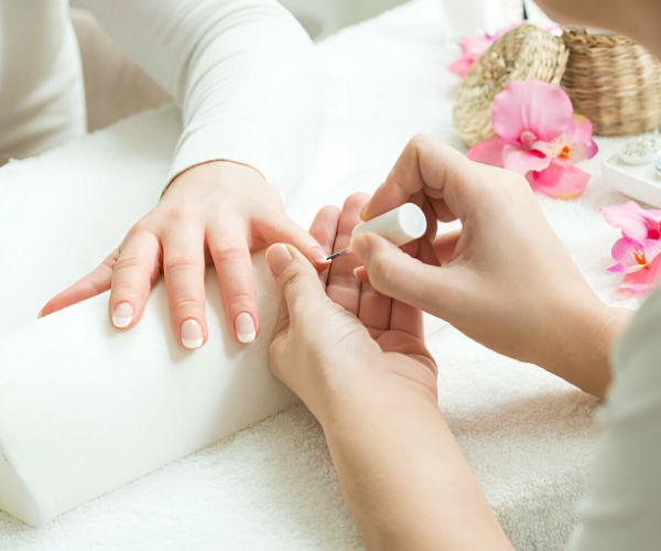 Quality Nail Salon Home Service